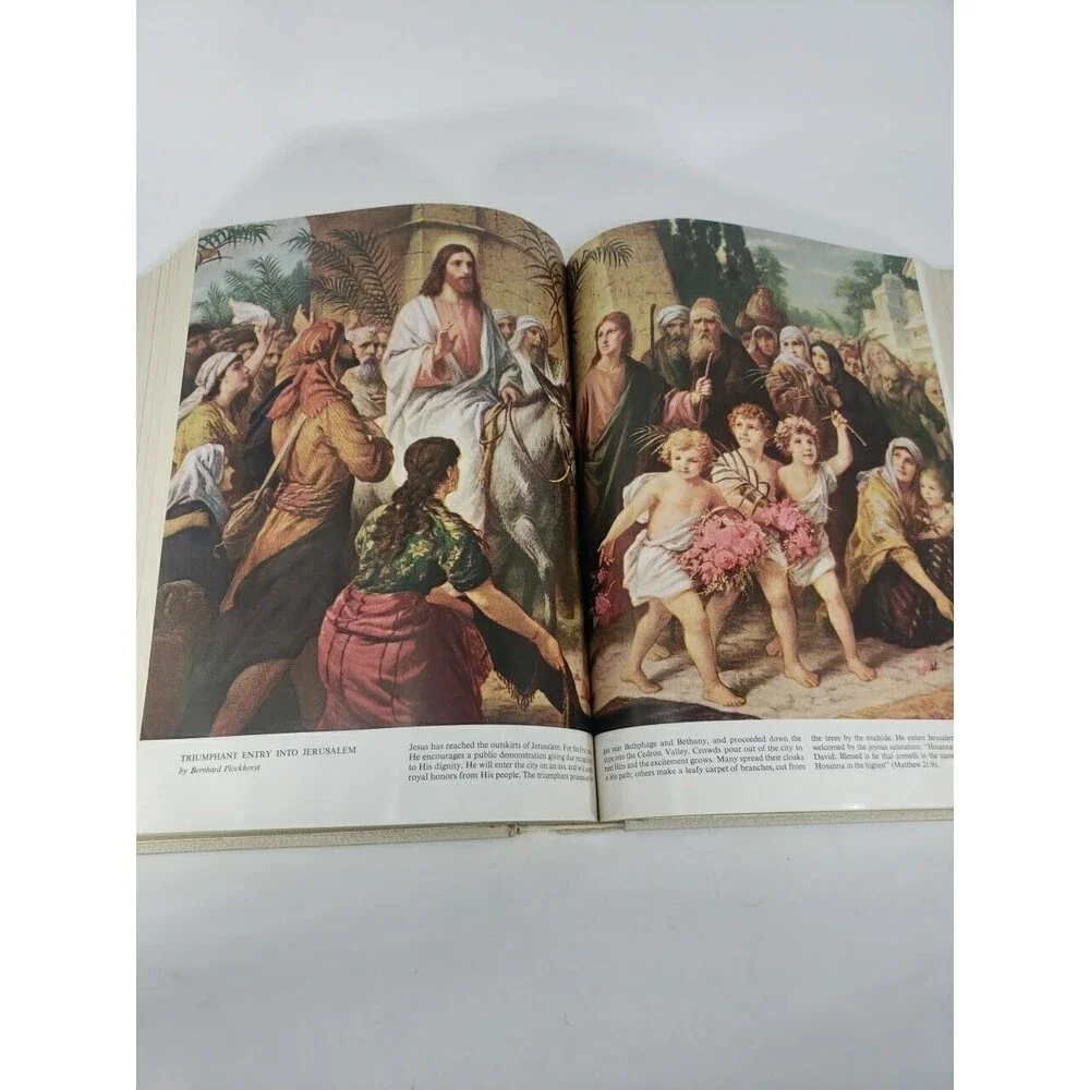 Holy Bible King James Version 1963 KJV Padded Cover VTG Gold Edge Good Council